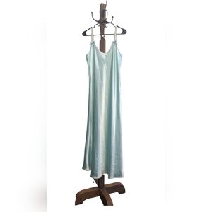 Enchanting Nightgown Dress Size L/G Romantic Sleepwear